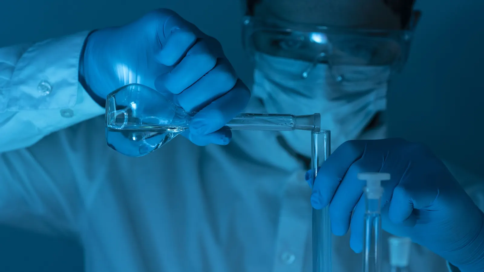 Investigación biomédica sobre la inmunidad y factores bioactivos de la leche materna